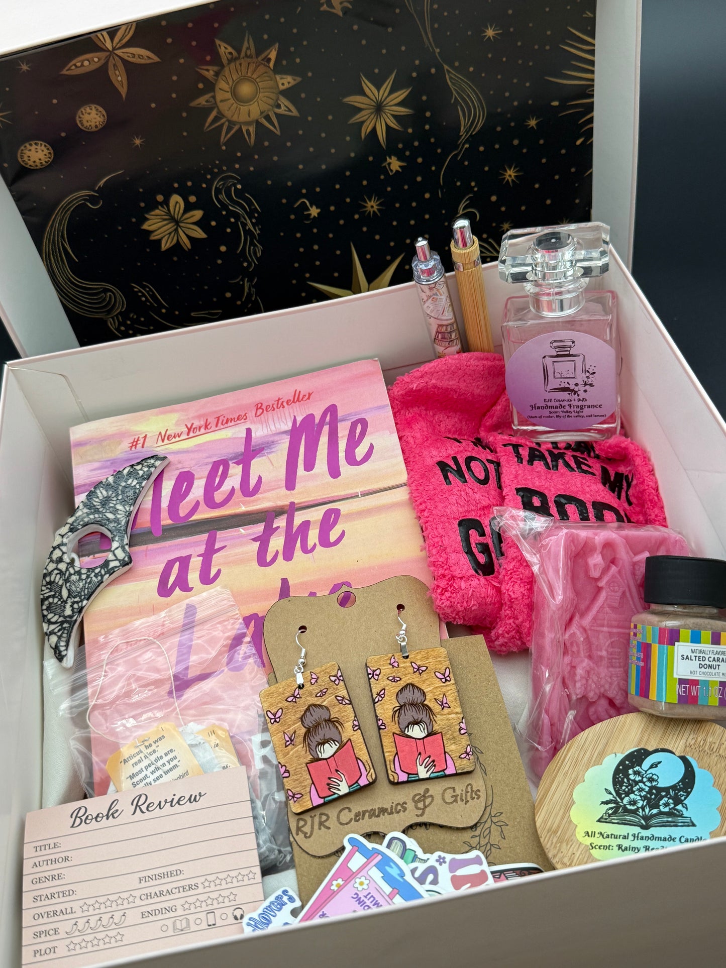 Blind Date with a Book Gift Box