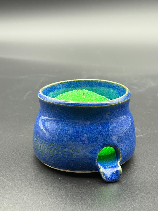 Stoneware Scrubby w/ Spout